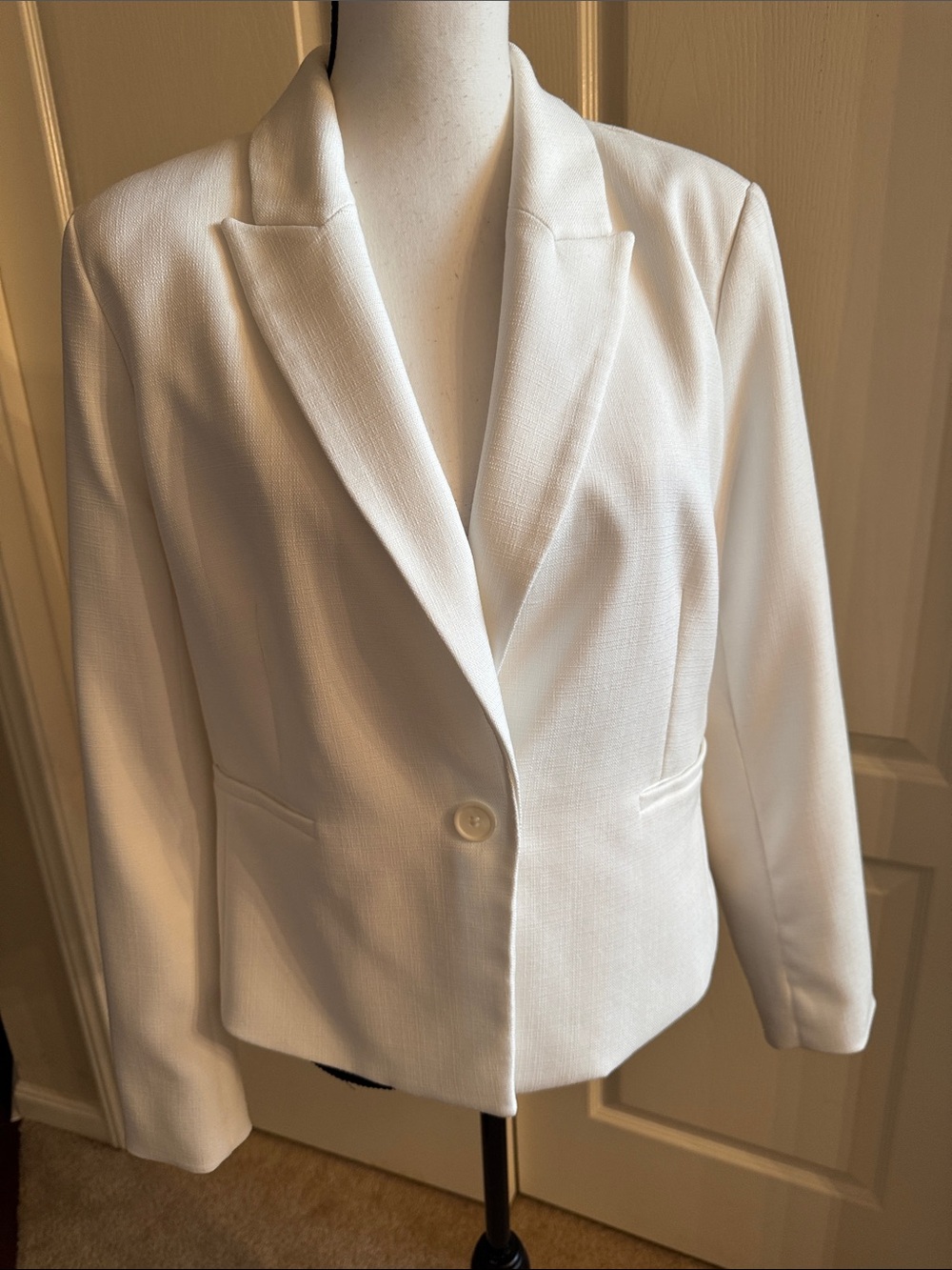 Nine West - White Single-Button Blazer - Size Large